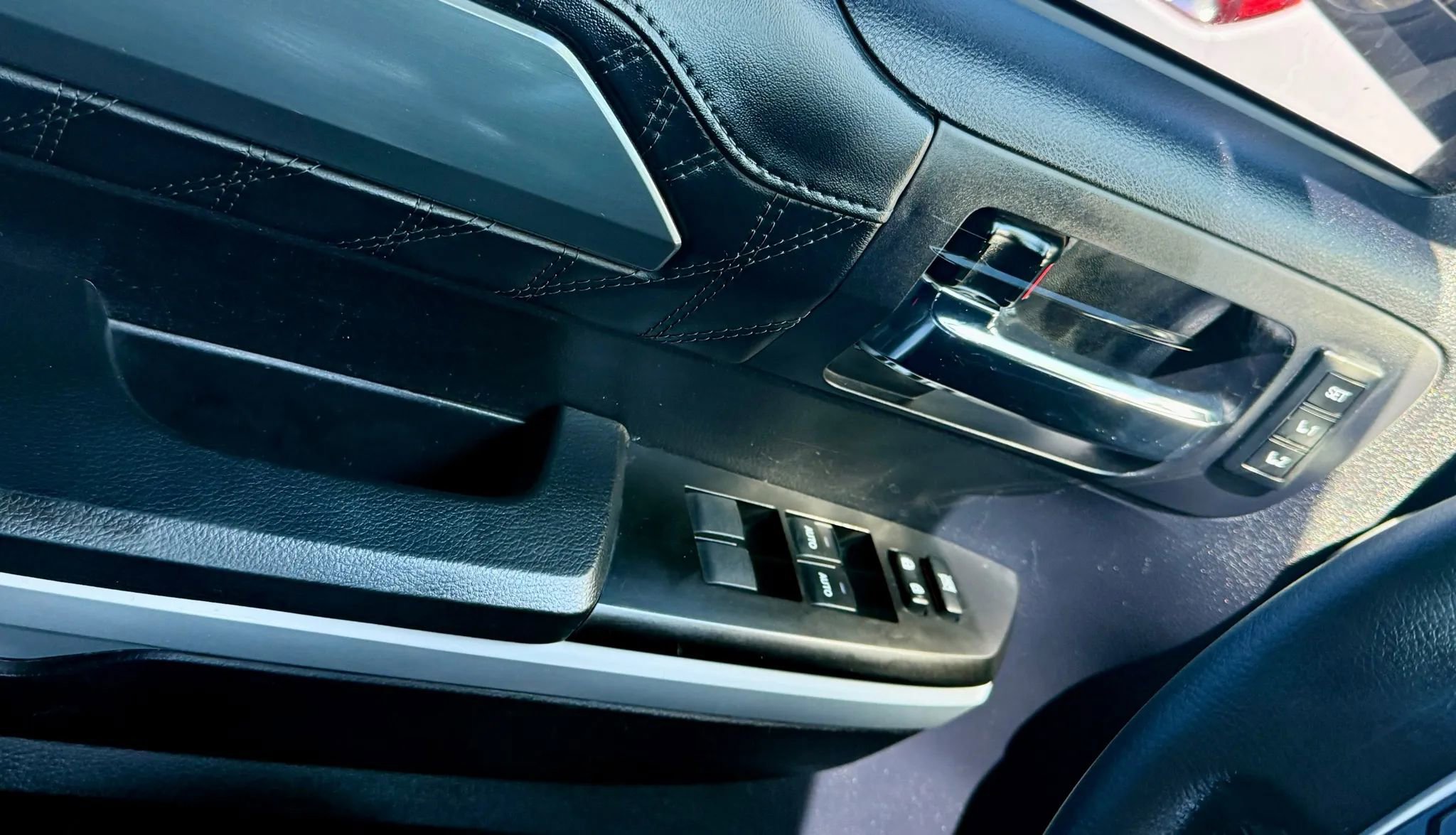 Used 2020 Toyota Tundra Platinum image 22