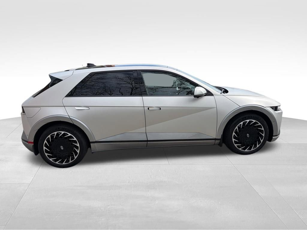 Used 2023 Hyundai Ioniq 5 Limited w/ Cargo Package image 7