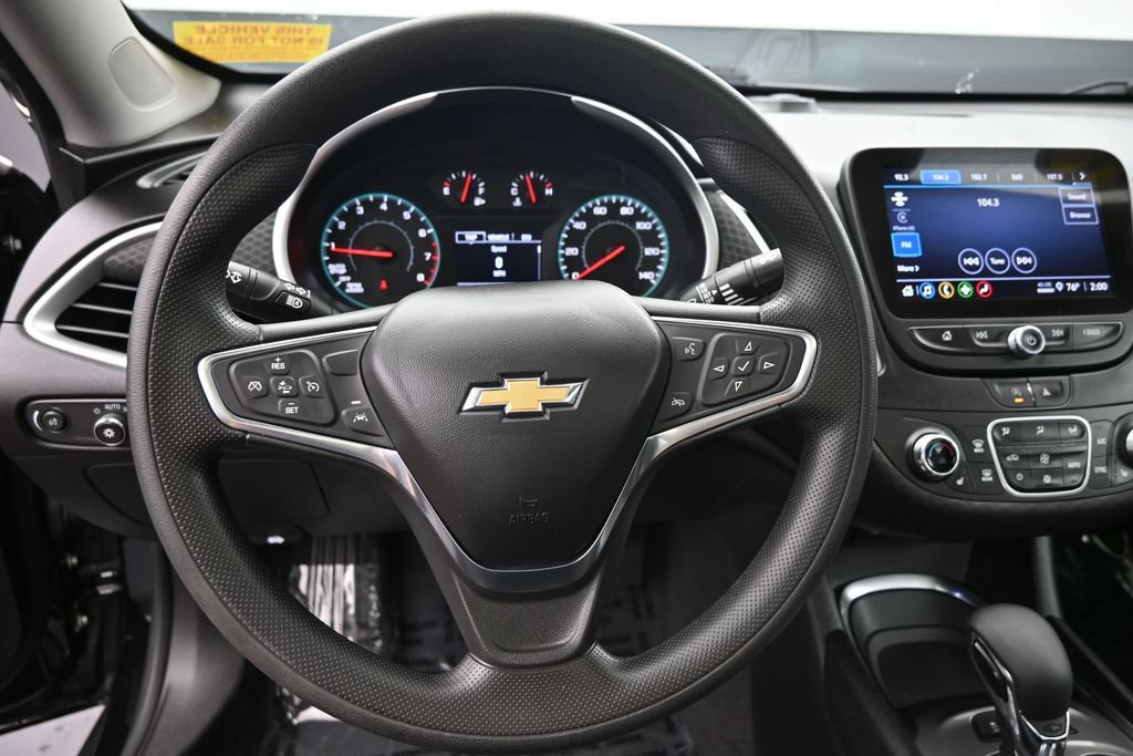 Used 2024 Chevrolet Malibu LT FWD image 24