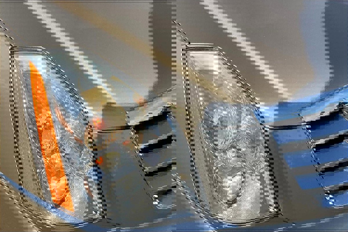 Used 2006 Cadillac DTS w/ Sun And Sound Package image 29