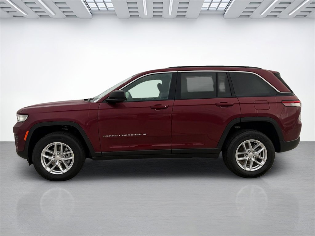 New 2025 Jeep Grand Cherokee L Laredo image 6