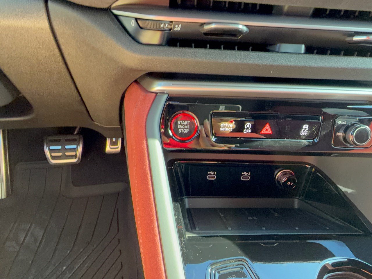 New 2026 Audi SQ5 Prestige AWD/4WD image 20