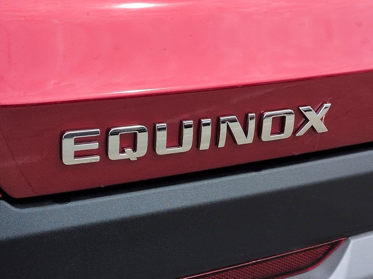 New 2026 Chevrolet Equinox LT w/ Safety and Technology Package FWD image 6