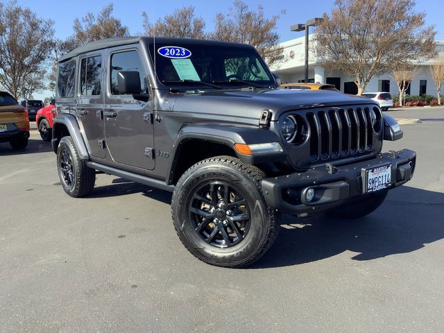 Used 2023 Jeep Wrangler Sport S image 2
