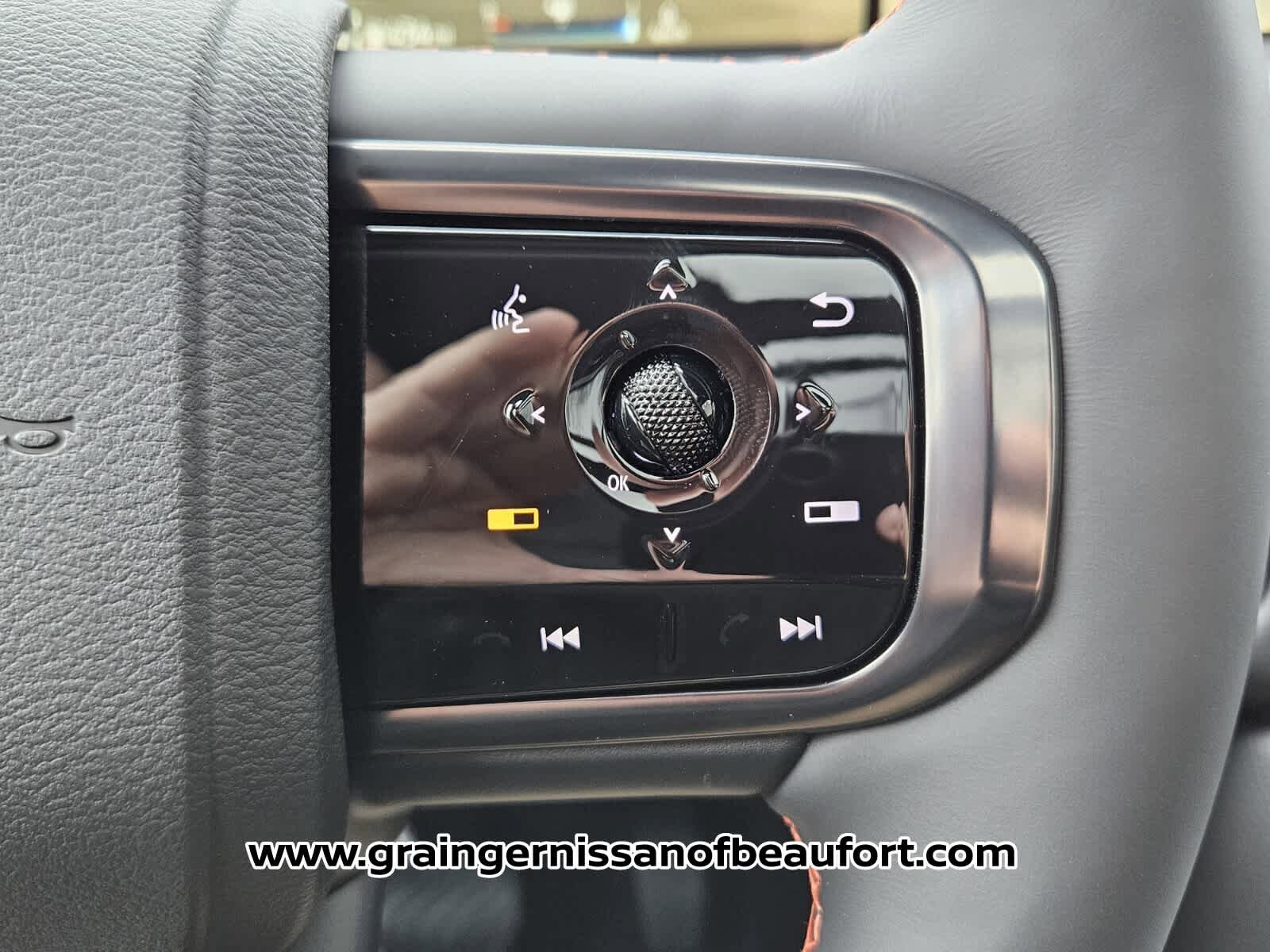 New 2026 Nissan Armada PRO-4X AWD/4WD image 13