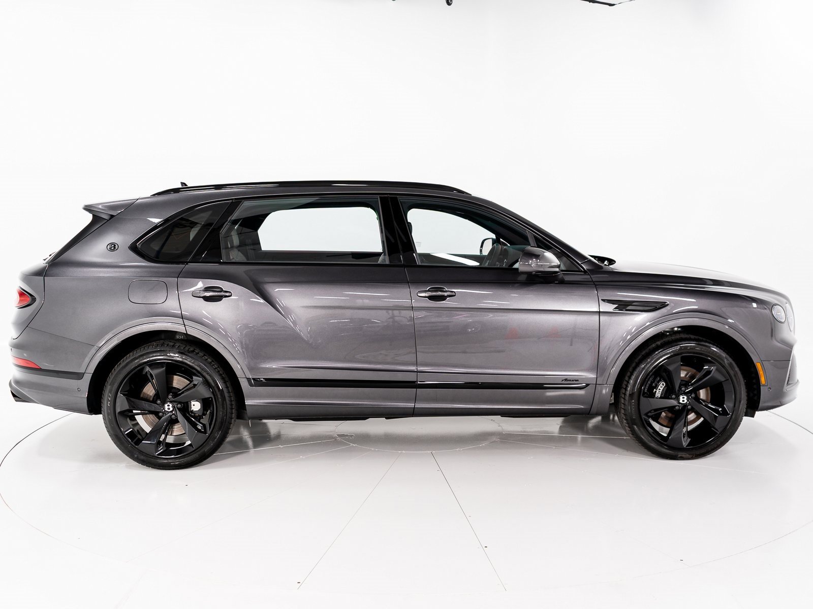 New 2025 Bentley Bentayga Extended Wheelbase image 6