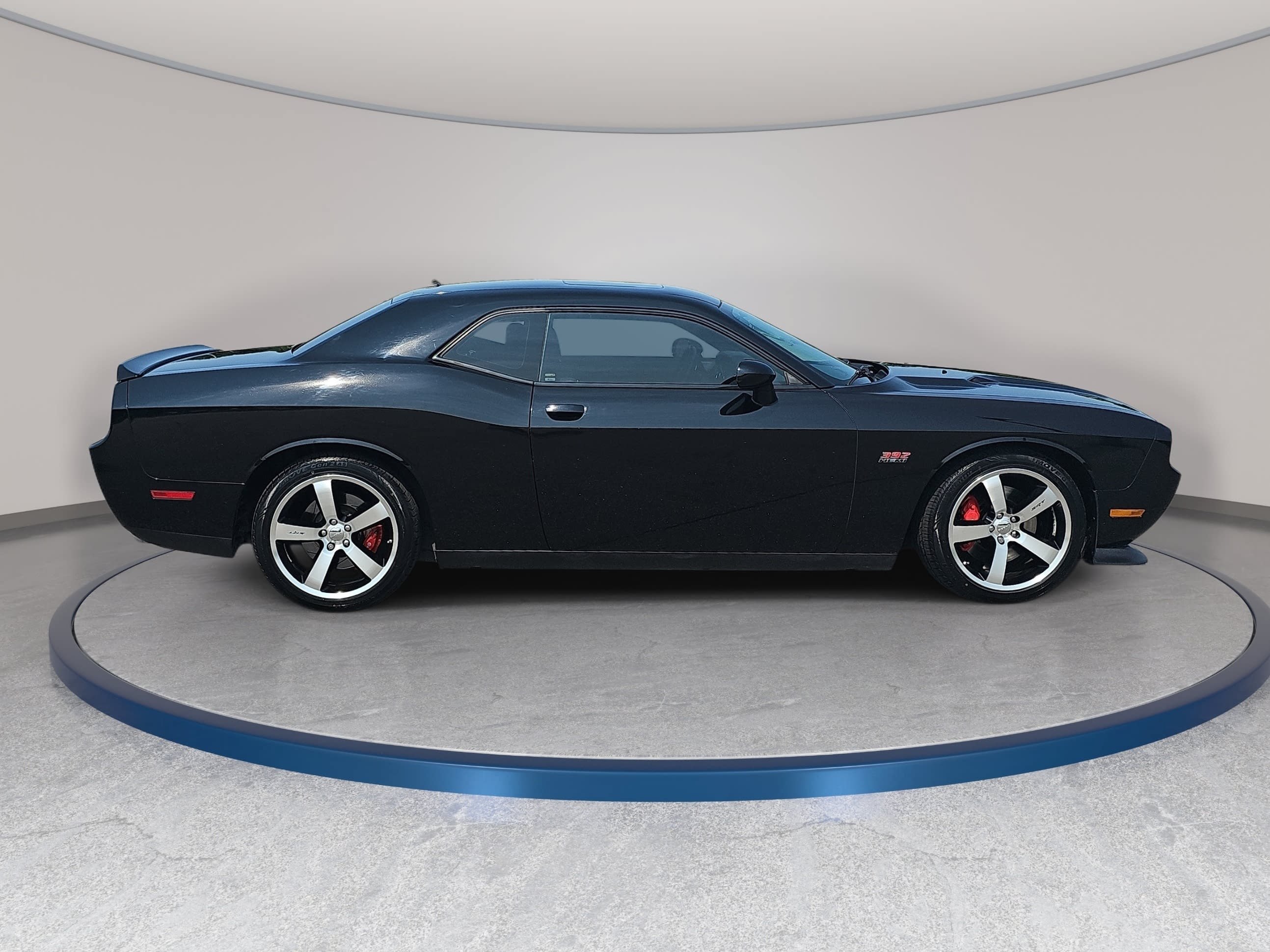 Used 2012 Dodge Challenger SRT8 w/ Premium Sound Group RWD image 4