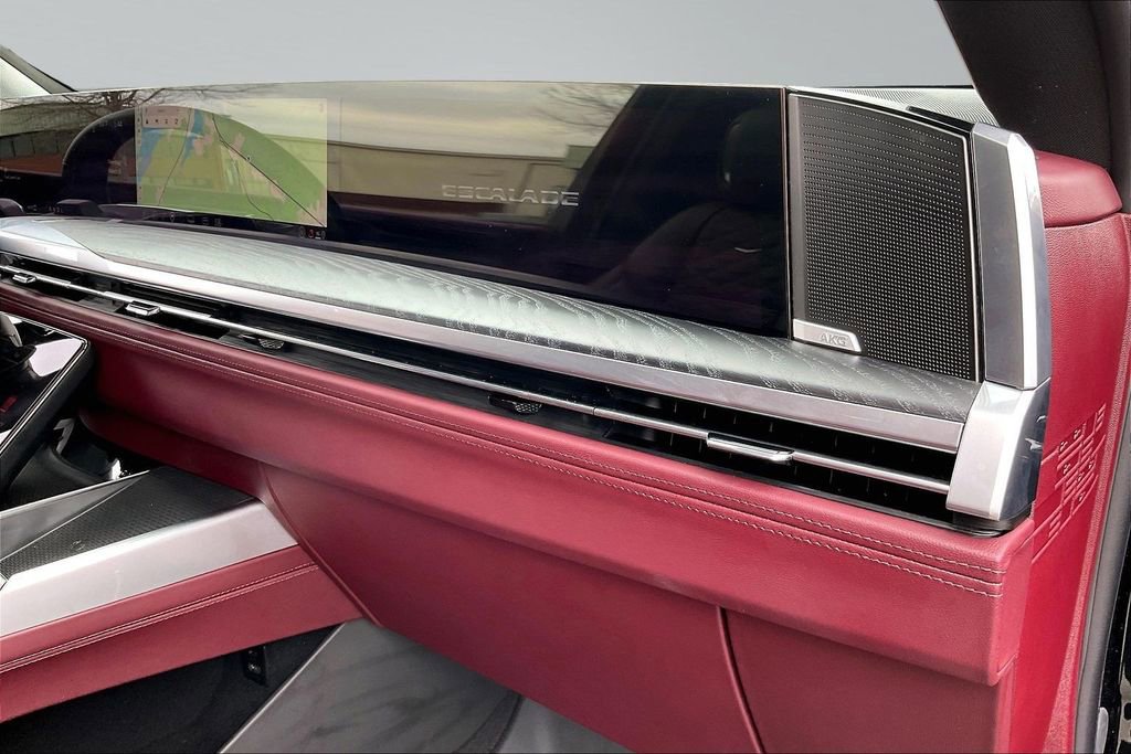 Used 2025 Cadillac Escalade Sport w/ Touring Package image 17