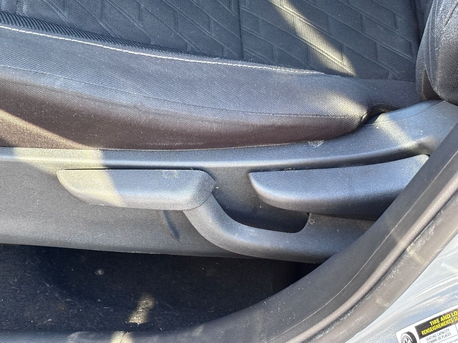 Used 2021 Nissan Kicks SV FWD image 19