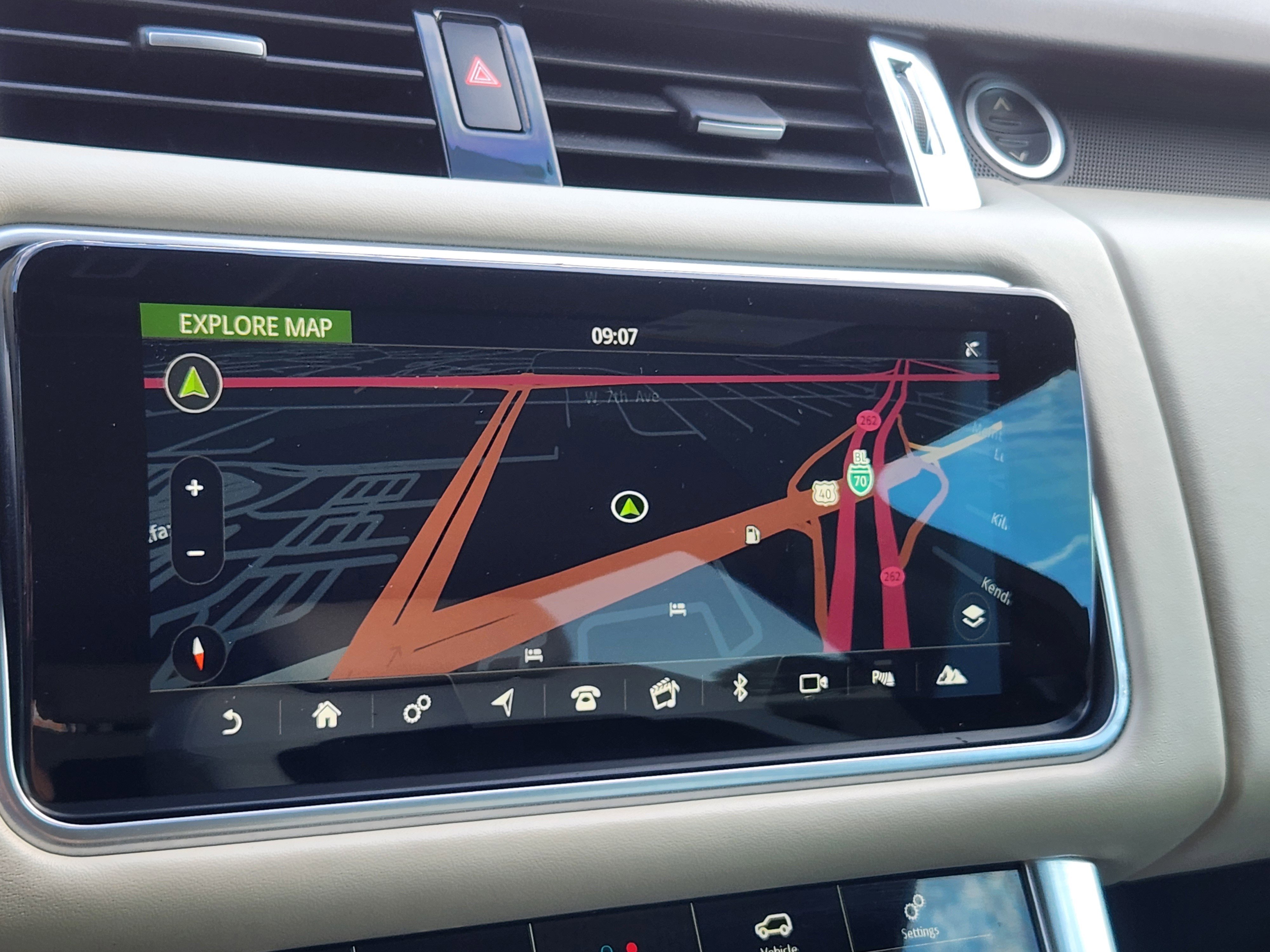 Used 2020 Land Rover Range Rover Sport HST image 27