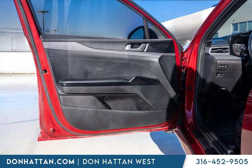 Used 2023 Kia K5 GT-Line w/ GT-Line Premium Package image 15