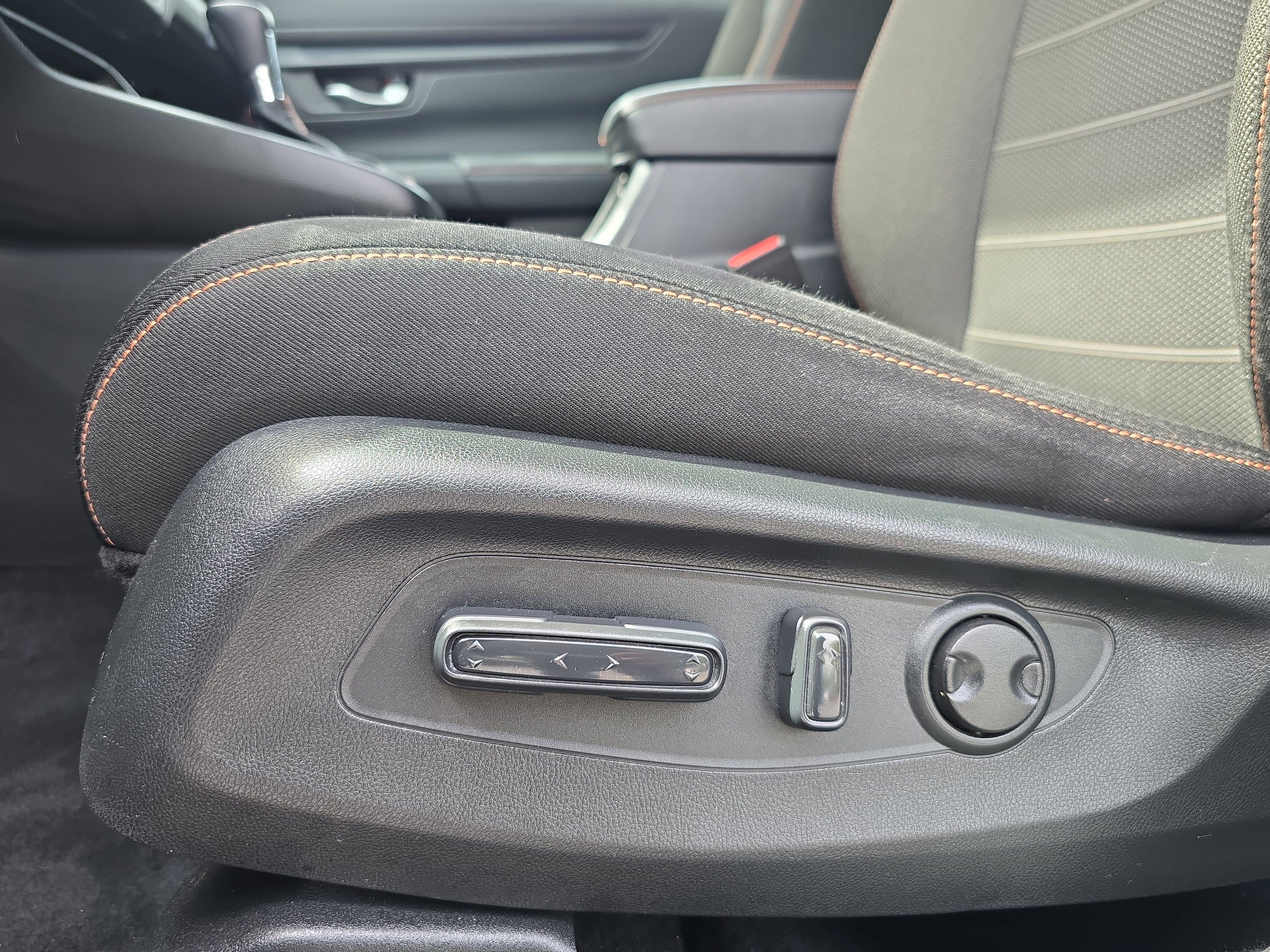 Certified 2023 Honda CR-V Sport image 29