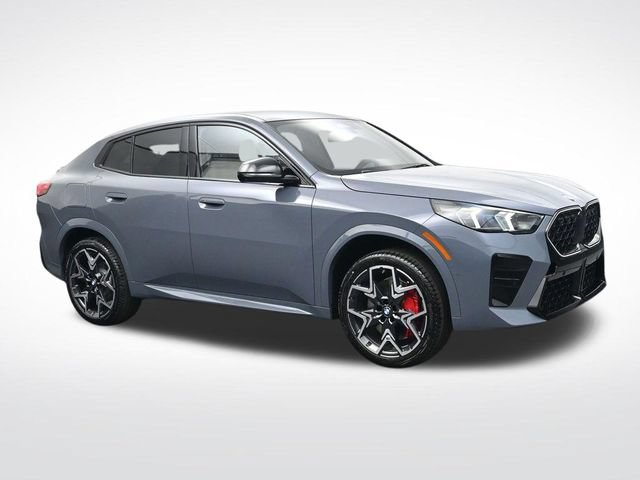 New 2026 BMW X2 xDrive28i w/ Technology Package AWD/4WD image 2