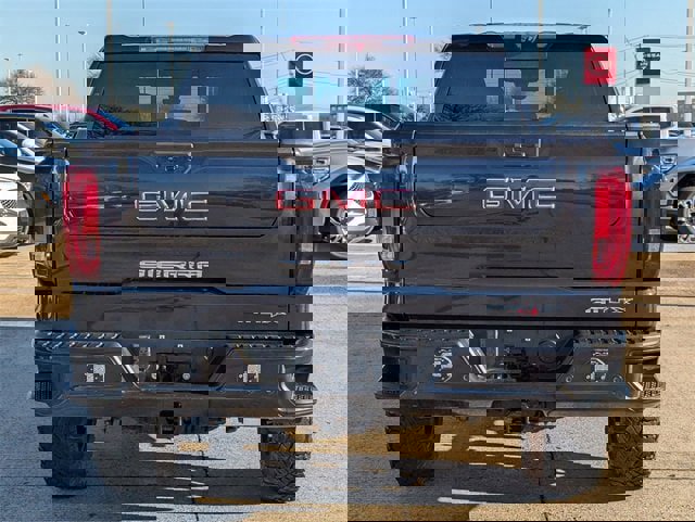 Used 2022 GMC Sierra 1500 AT4X image 5