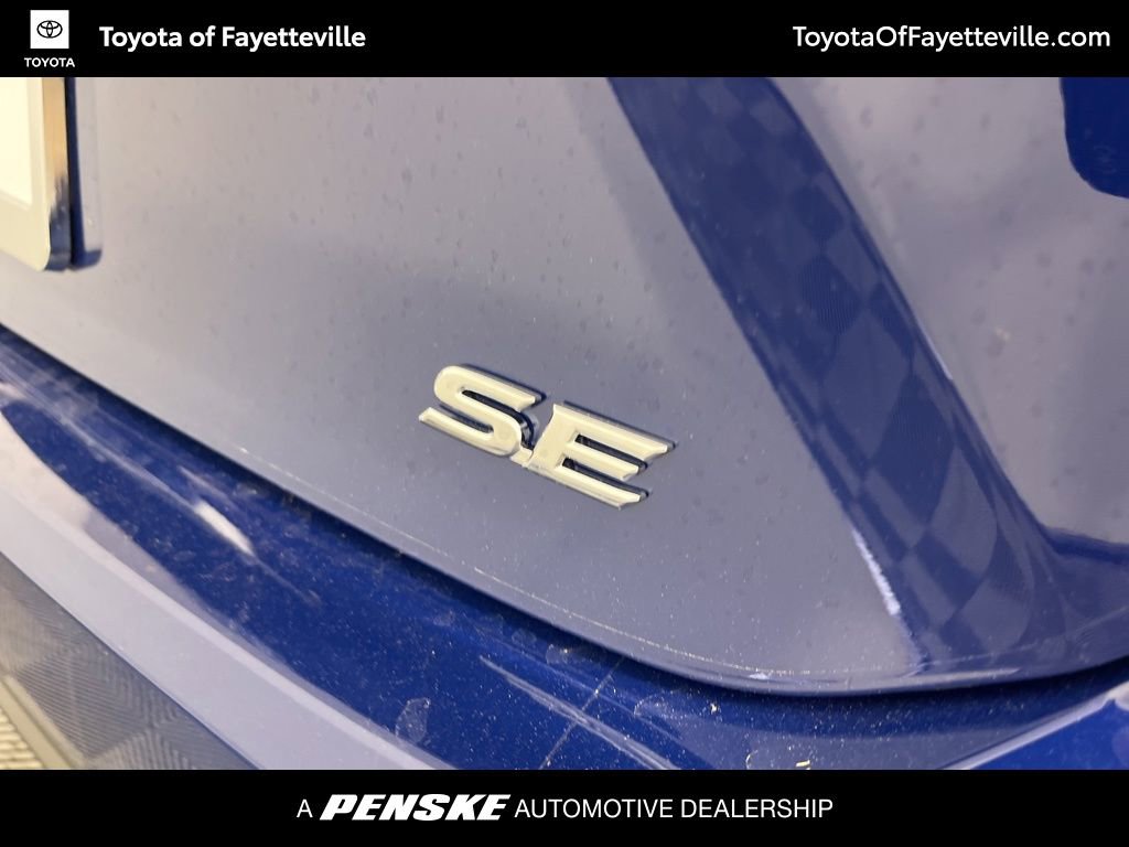 Used 2026 Toyota Camry SE FWD image 4