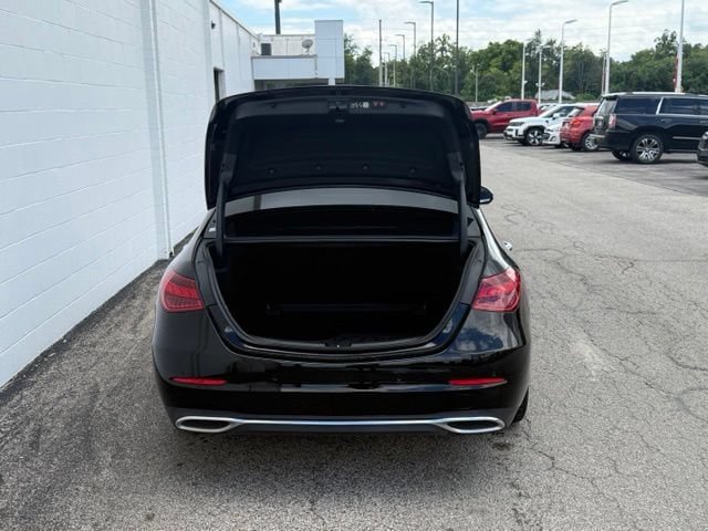 Used 2024 Mercedes-Benz C 300 Sedan image 8