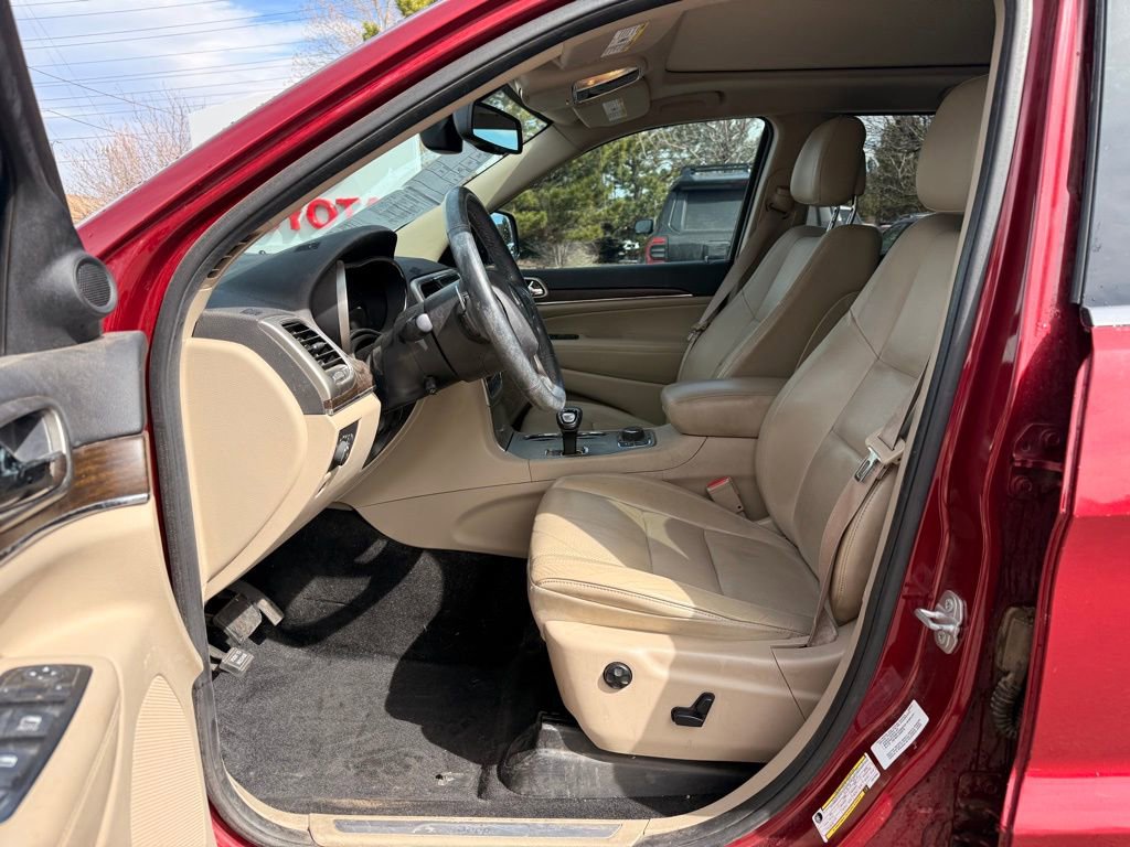 Used 2015 Jeep Grand Cherokee Limited w/ Luxury Group II image 22