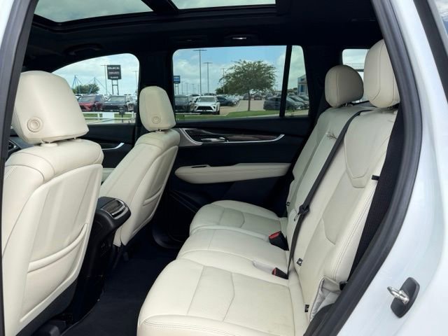 Used 2023 Cadillac XT6 Sport AWD/4WD image 14