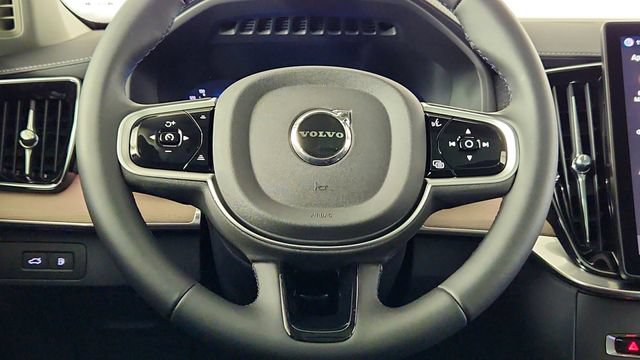 New 2026 Volvo XC90 T8 Plus w/ Protection Package Premier AWD/4WD image 25