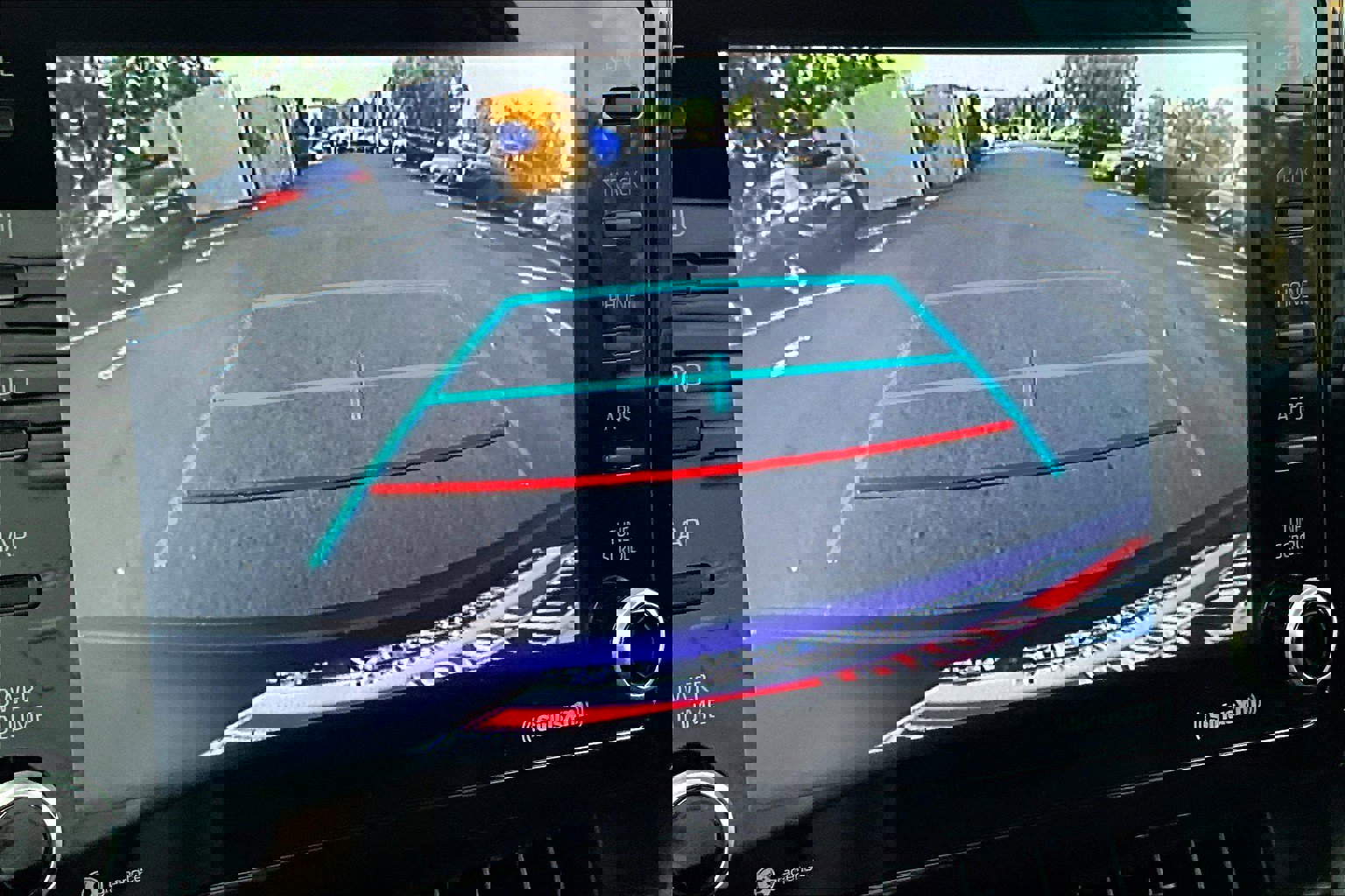 Used 2022 Toyota Corolla Cross LE image 20