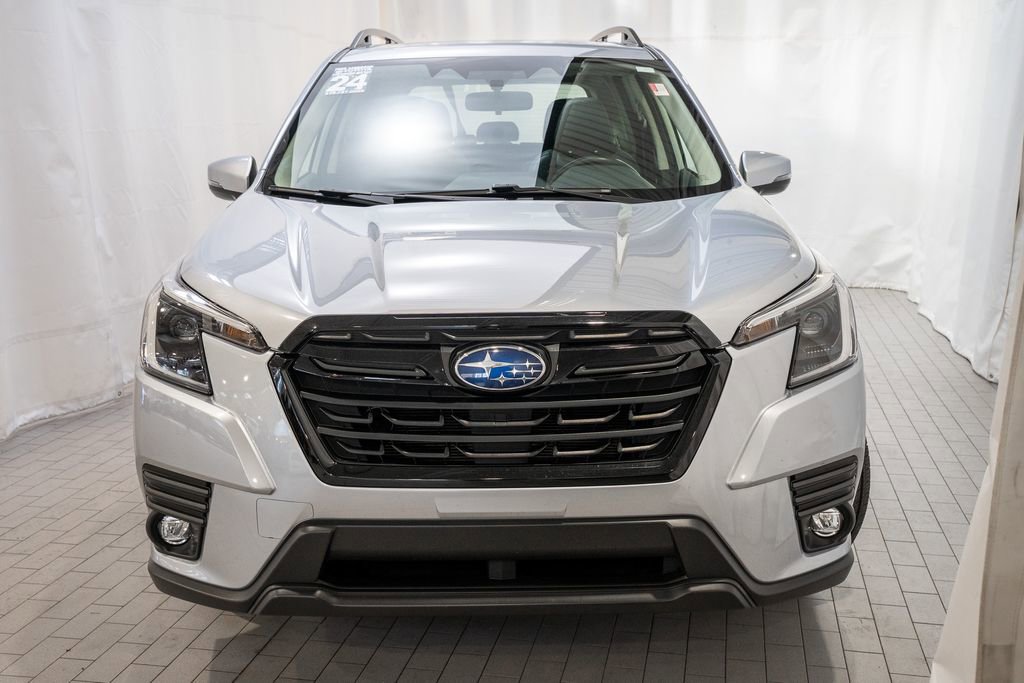 Used 2024 Subaru Forester Limited image 3