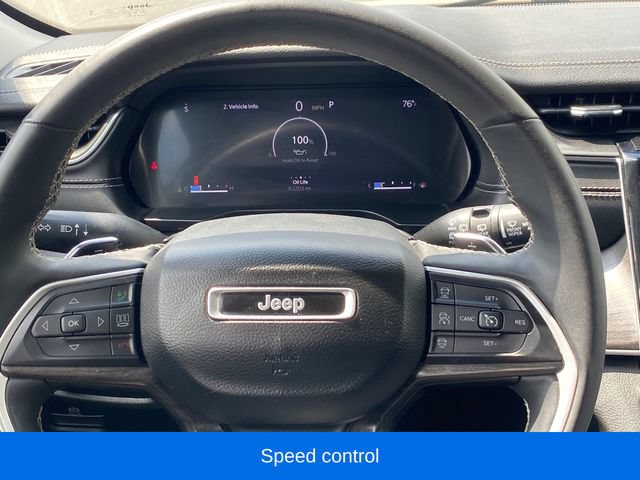 Used 2023 Jeep Grand Cherokee Limited AWD/4WD image 8
