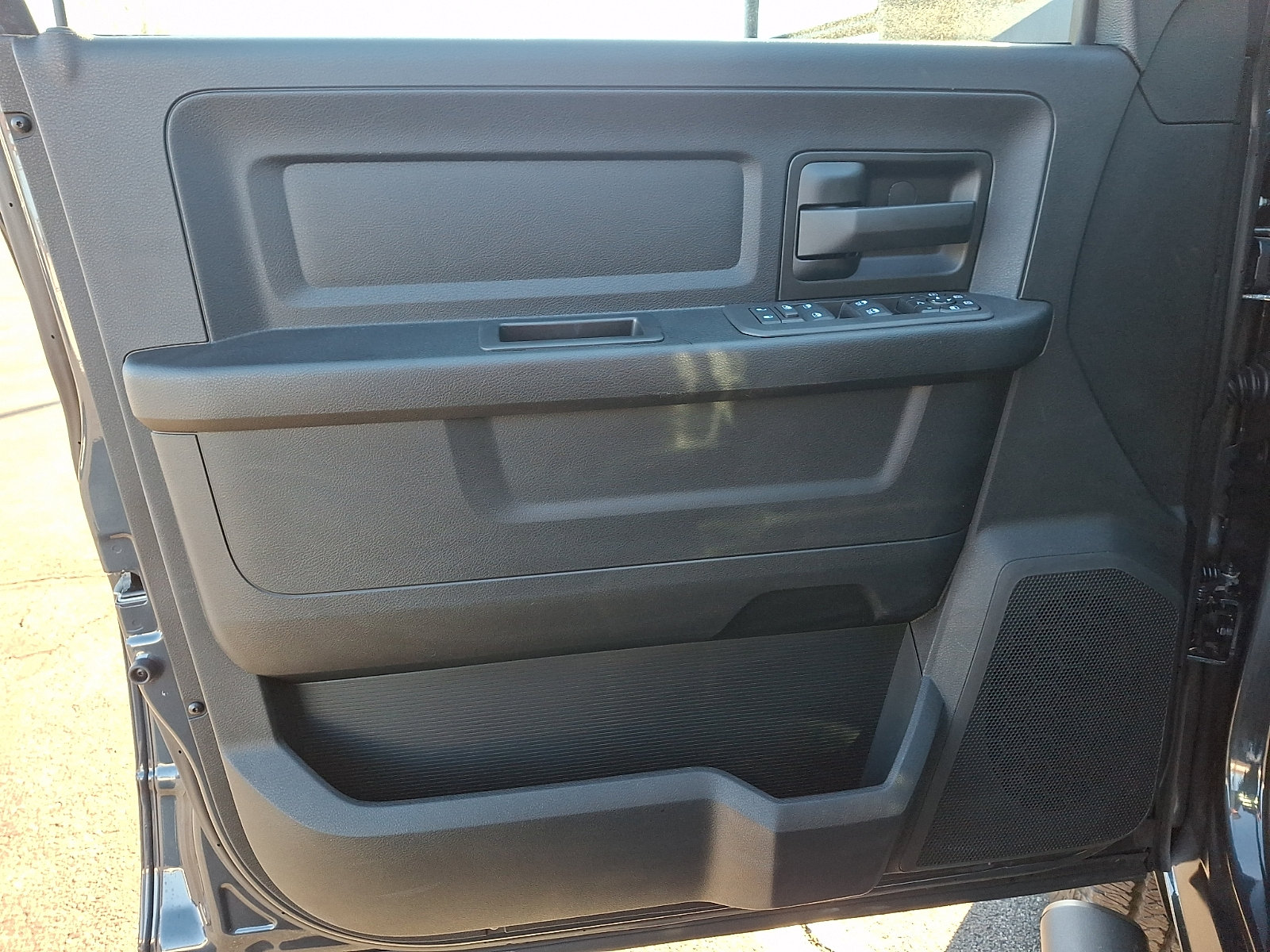 New 2026 RAM 2500 Tradesman AWD/4WD image 9