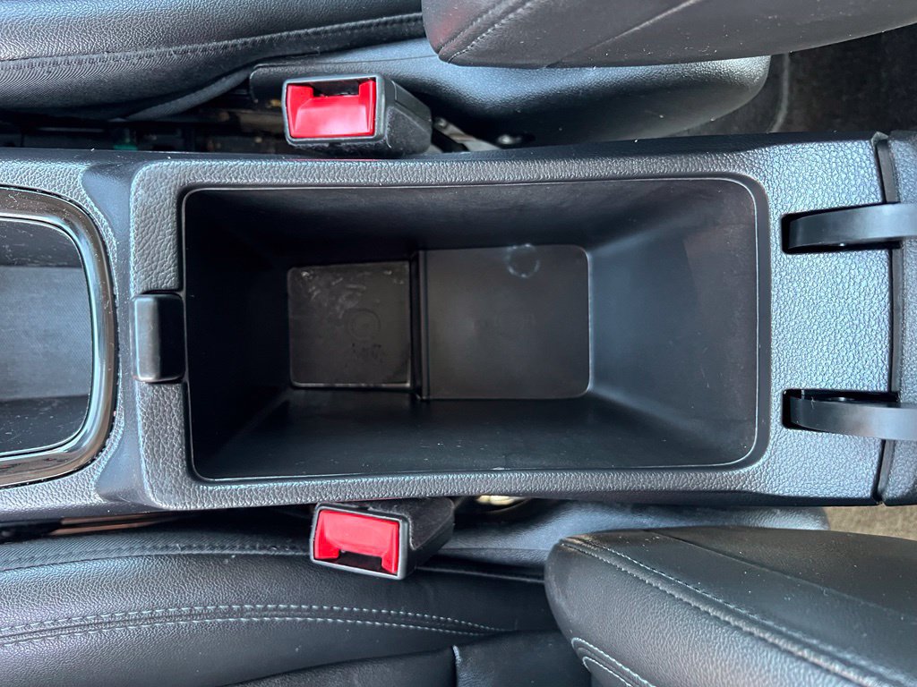 Used 2019 Chevrolet Cruze Premier FWD image 28