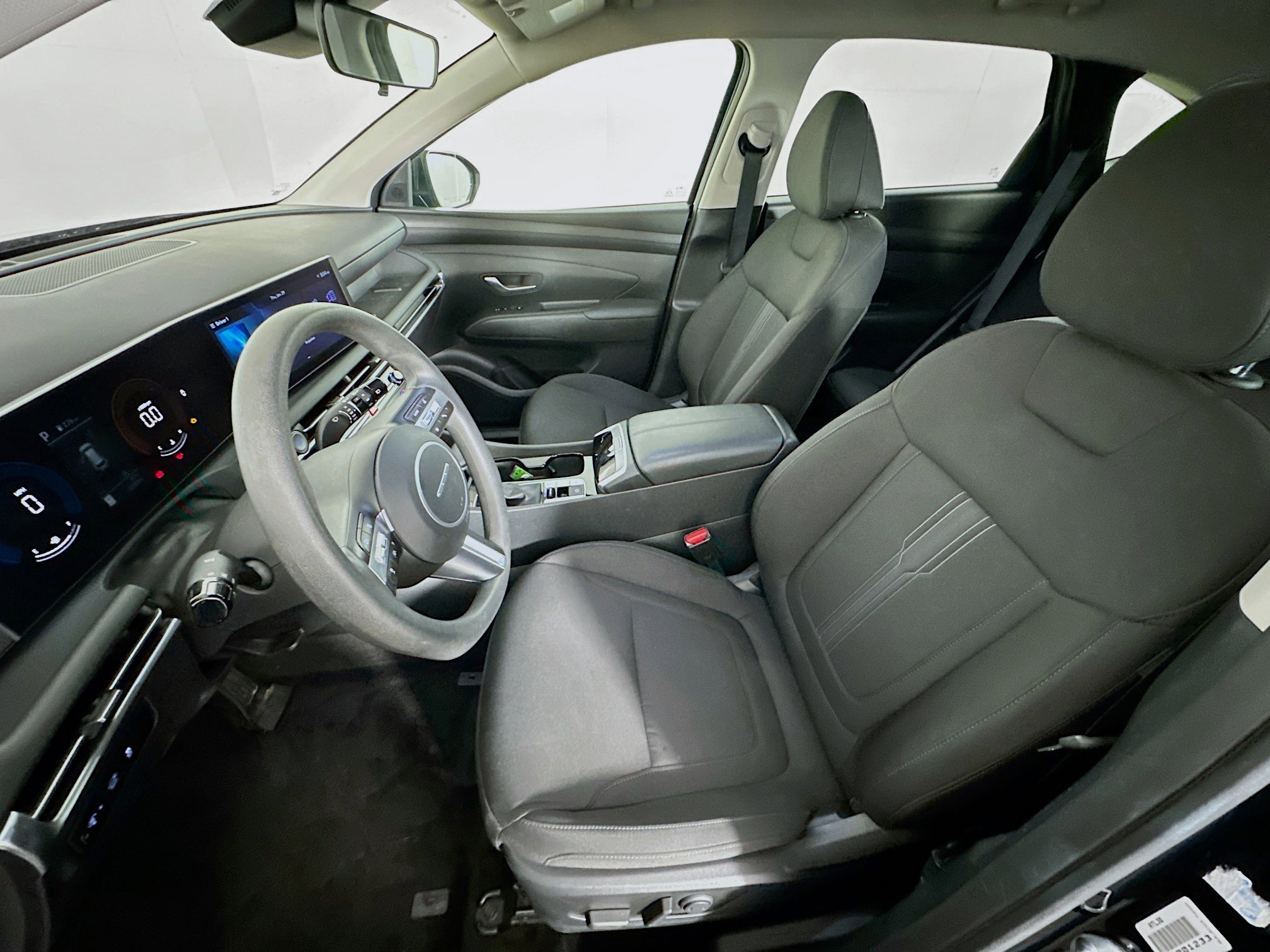 Used 2025 Hyundai Tucson SEL image 13