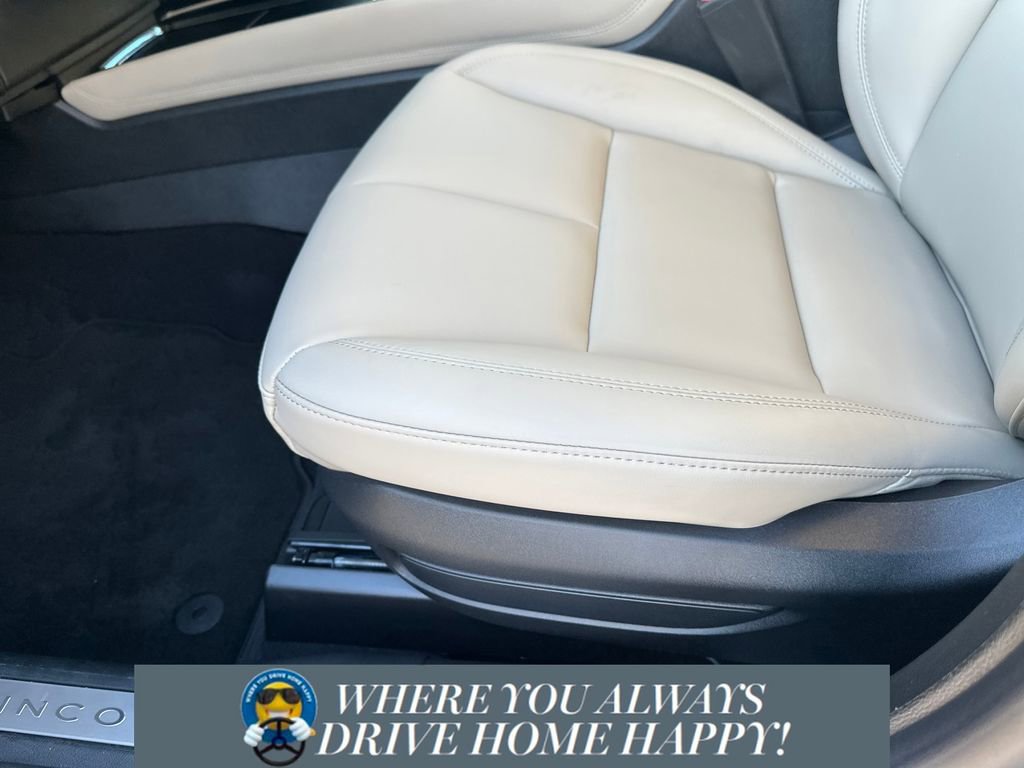 New 2026 Lincoln Corsair Premiere image 8