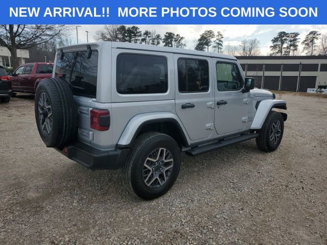 Certified 2024 Jeep Wrangler Unlimited Sahara w/ Dual Top Group image 6