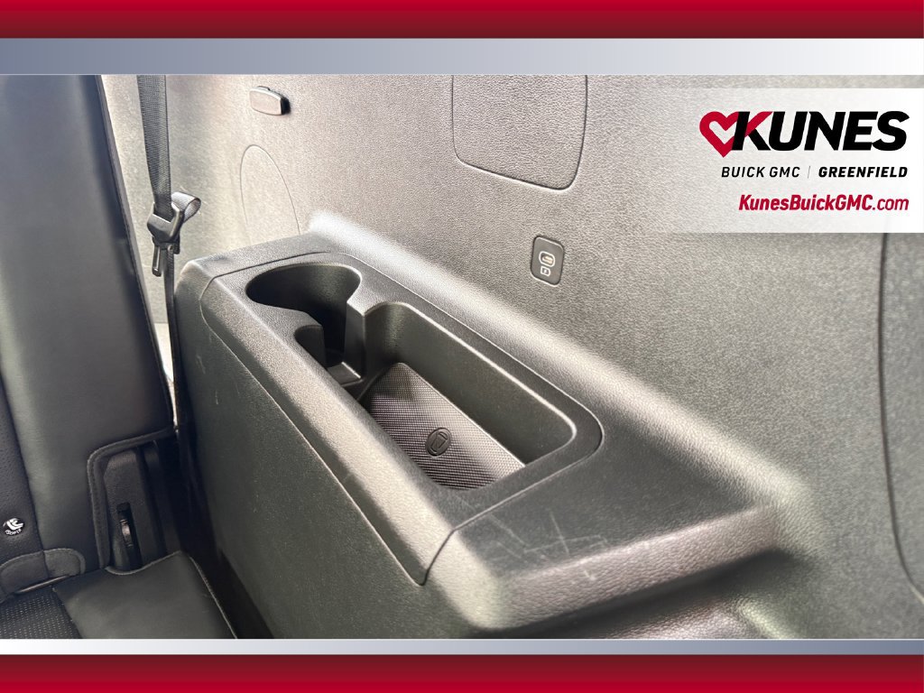Used 2024 Kia Sorento S FWD image 23