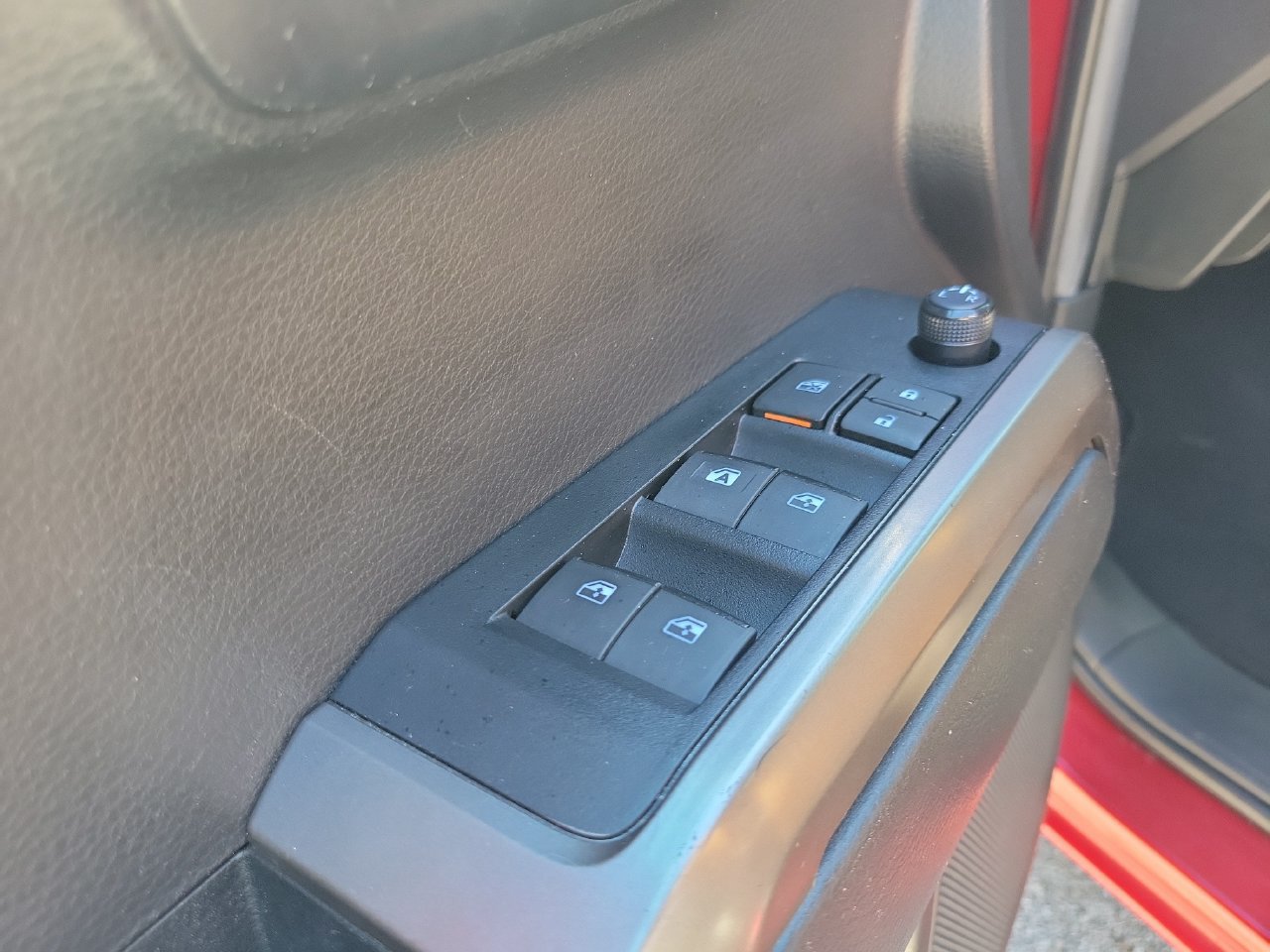 Used 2022 Toyota Tacoma SR5 w/ Technology Package RWD image 14