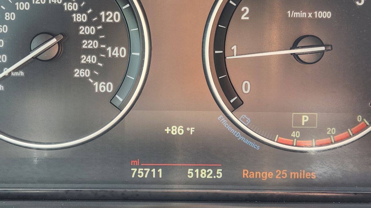 Used 2016 BMW 528i xDrive Sedan AWD/4WD image 23
