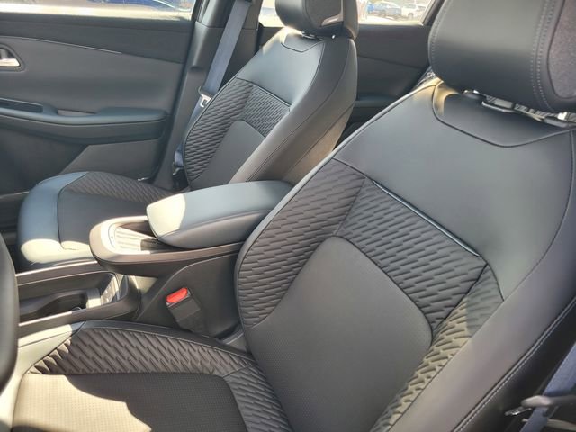 New 2026 Nissan Leaf Platinum+ image 8