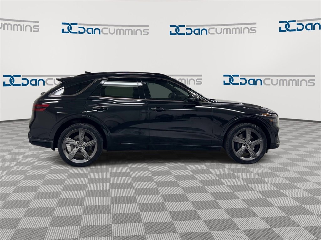 Used 2023 Genesis GV70 2.5T w/ Sport Prestige Package image 9