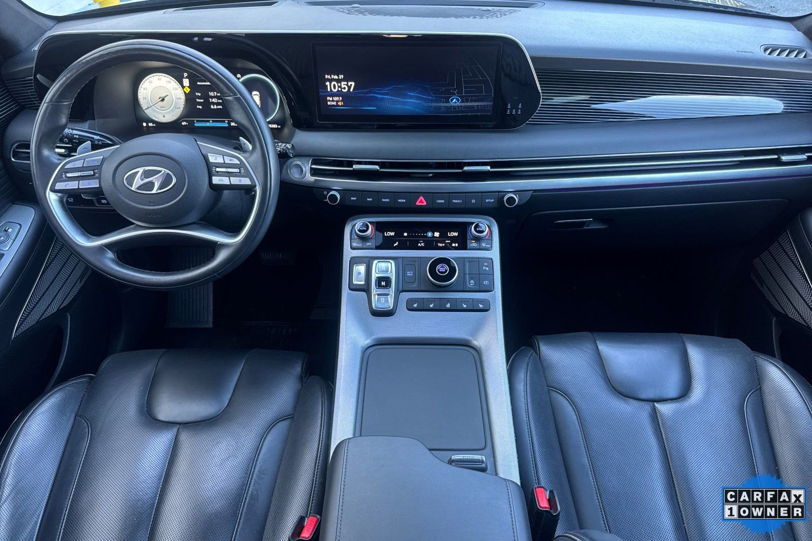 Used 2024 Hyundai Palisade Calligraphy image 4