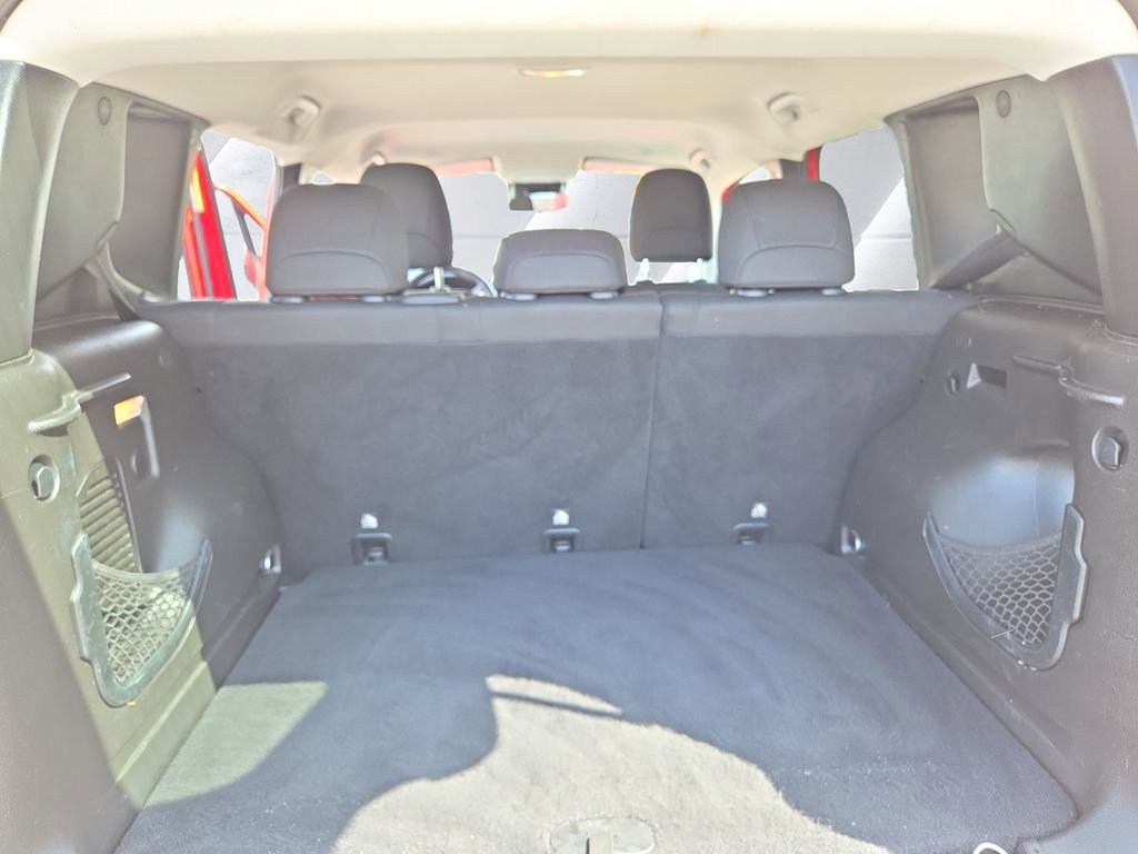 Used 2018 Jeep Renegade Latitude w/ Cold Weather Group image 13