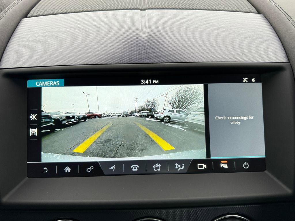 Used 2020 Jaguar F-TYPE Coupe image 15