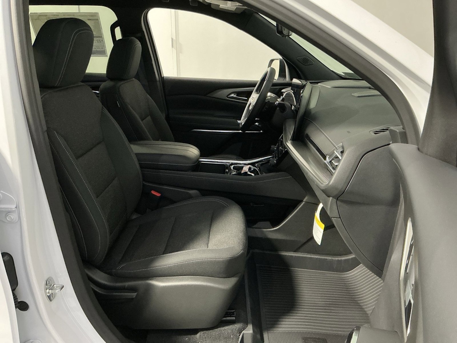 New 2026 Chevrolet Traverse LT w/ Enhanced Driving Package image 35