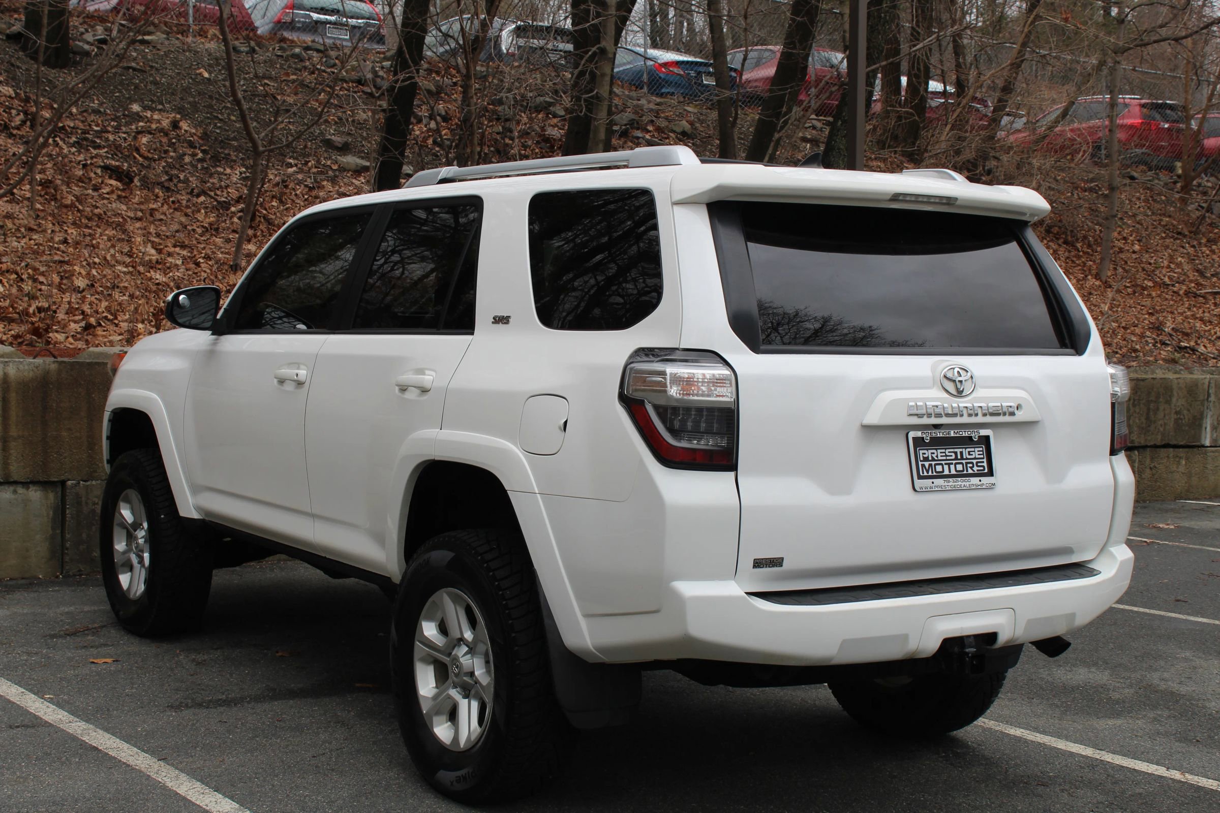 Used 2015 Toyota 4Runner SR5 image 7