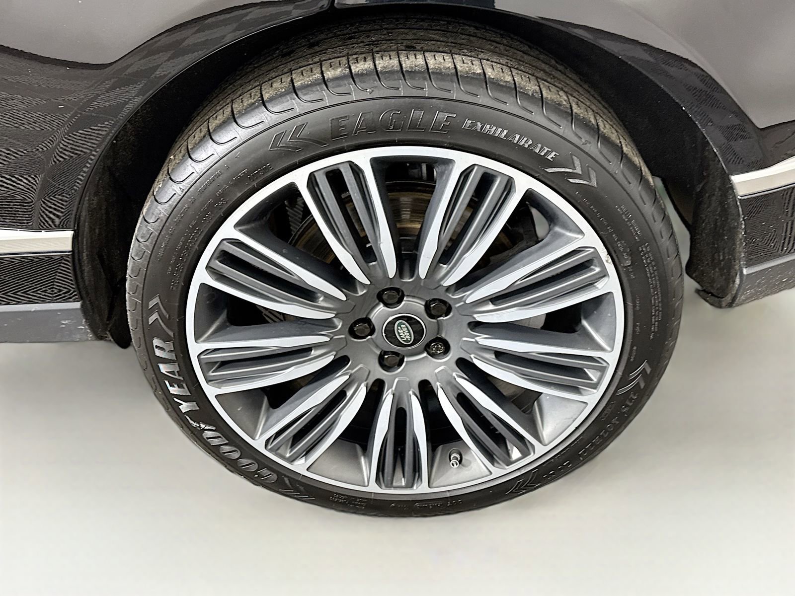 Used 2021 Land Rover Range Rover Westminster Edition image 18