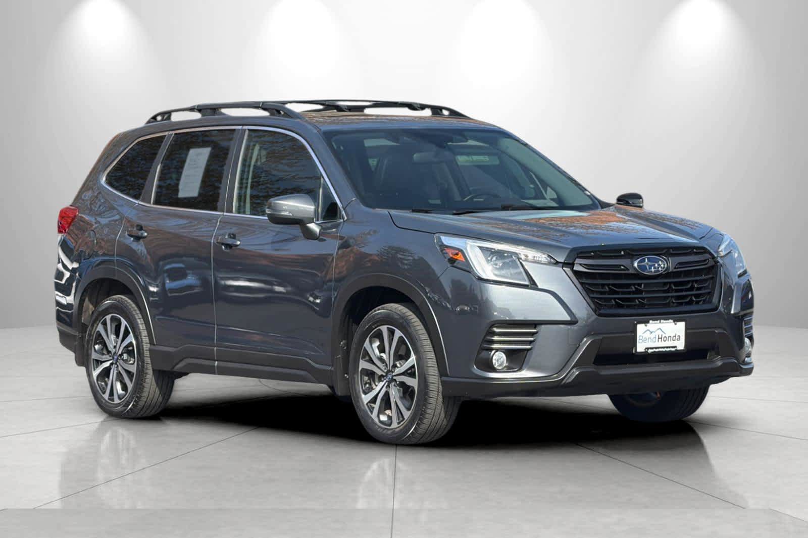 Used 2023 Subaru Forester Limited AWD/4WD image 9