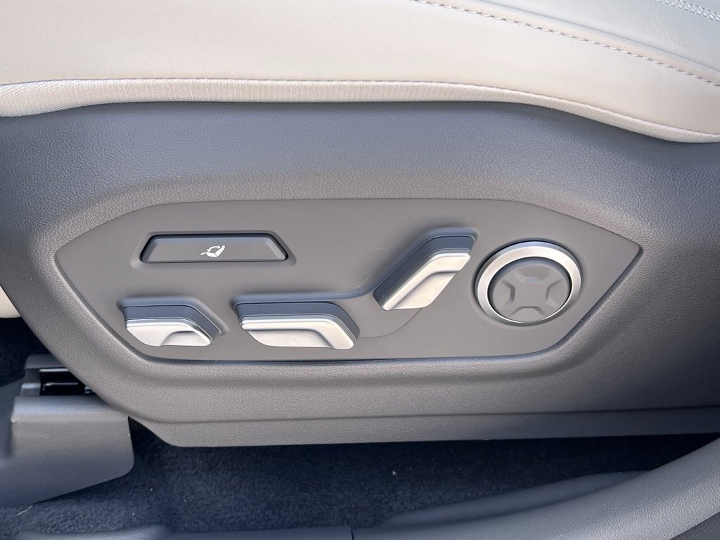 New 2026 Hyundai Santa Fe Calligraphy image 19