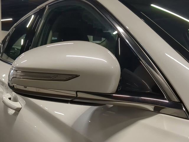 Used 2022 Genesis G70 2.0T w/ Prestige Package image 11