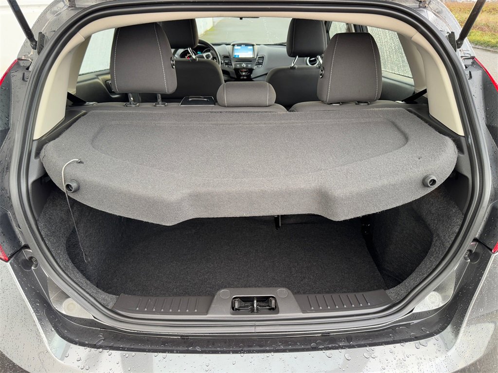 Used 2016 Ford Fiesta SE w/ Equipment Group 201A image 21