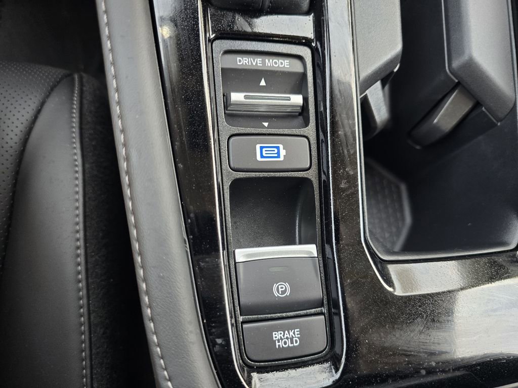 Certified 2024 Honda Accord Touring image 22