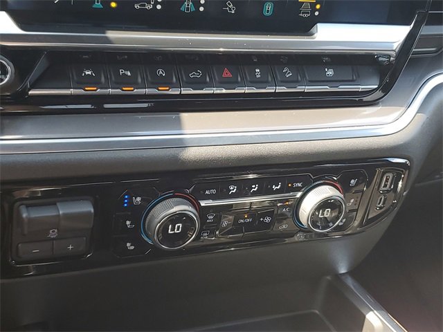 Used 2023 Chevrolet Silverado 1500 High Country w/ Z71 Off-Road Package image 19