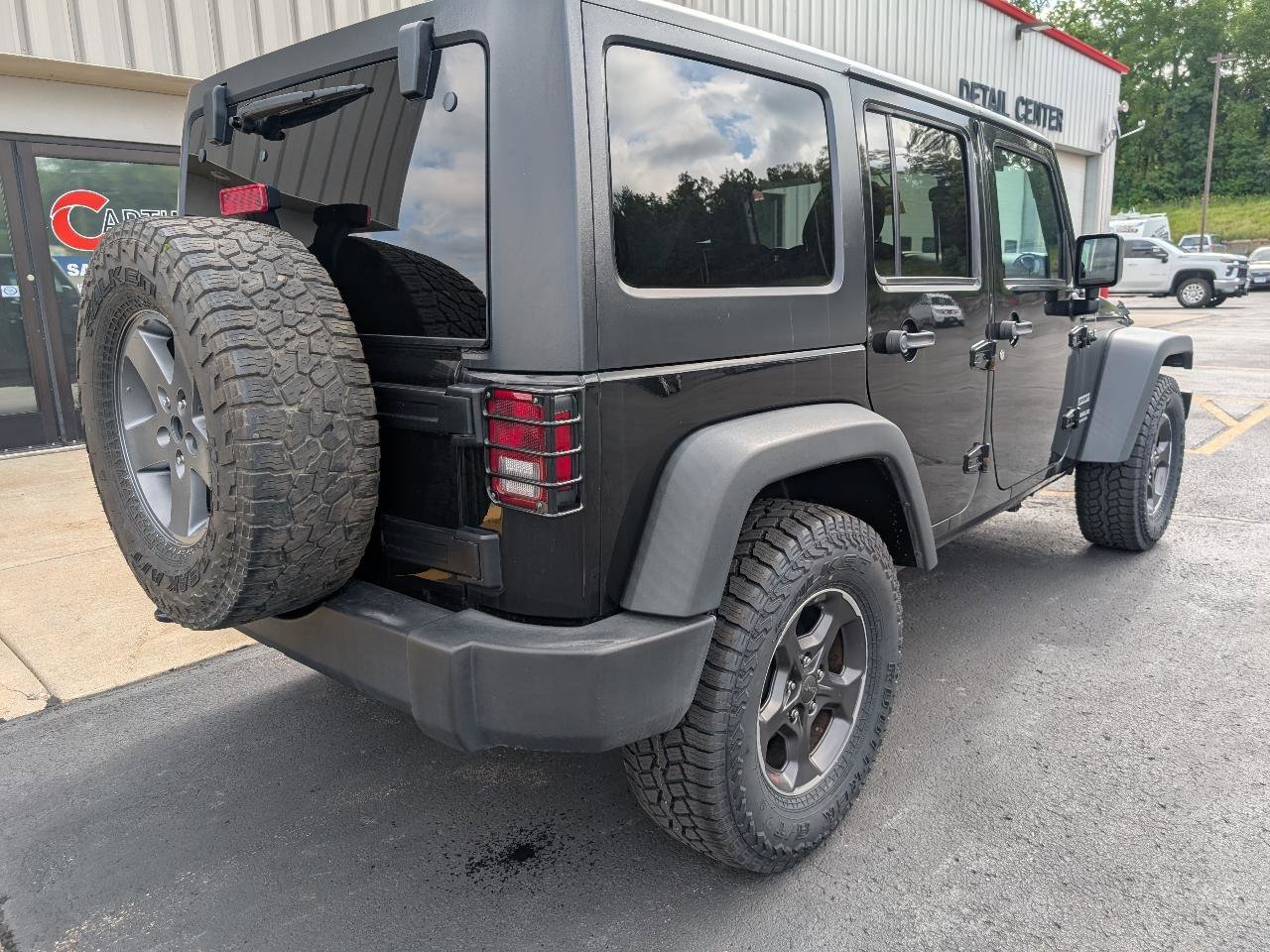 Used 2017 Jeep Wrangler Unlimited Sport w/ Quick Order Package 24S AWD/4WD image 8