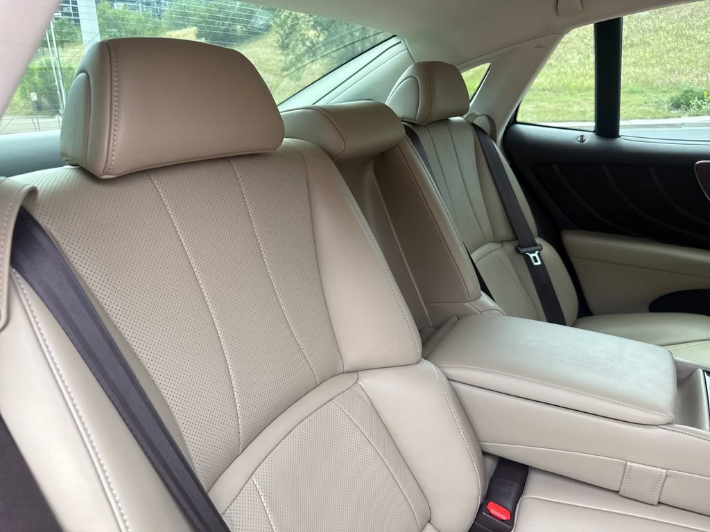Used 2018 Lexus LS 500 AWD image 25
